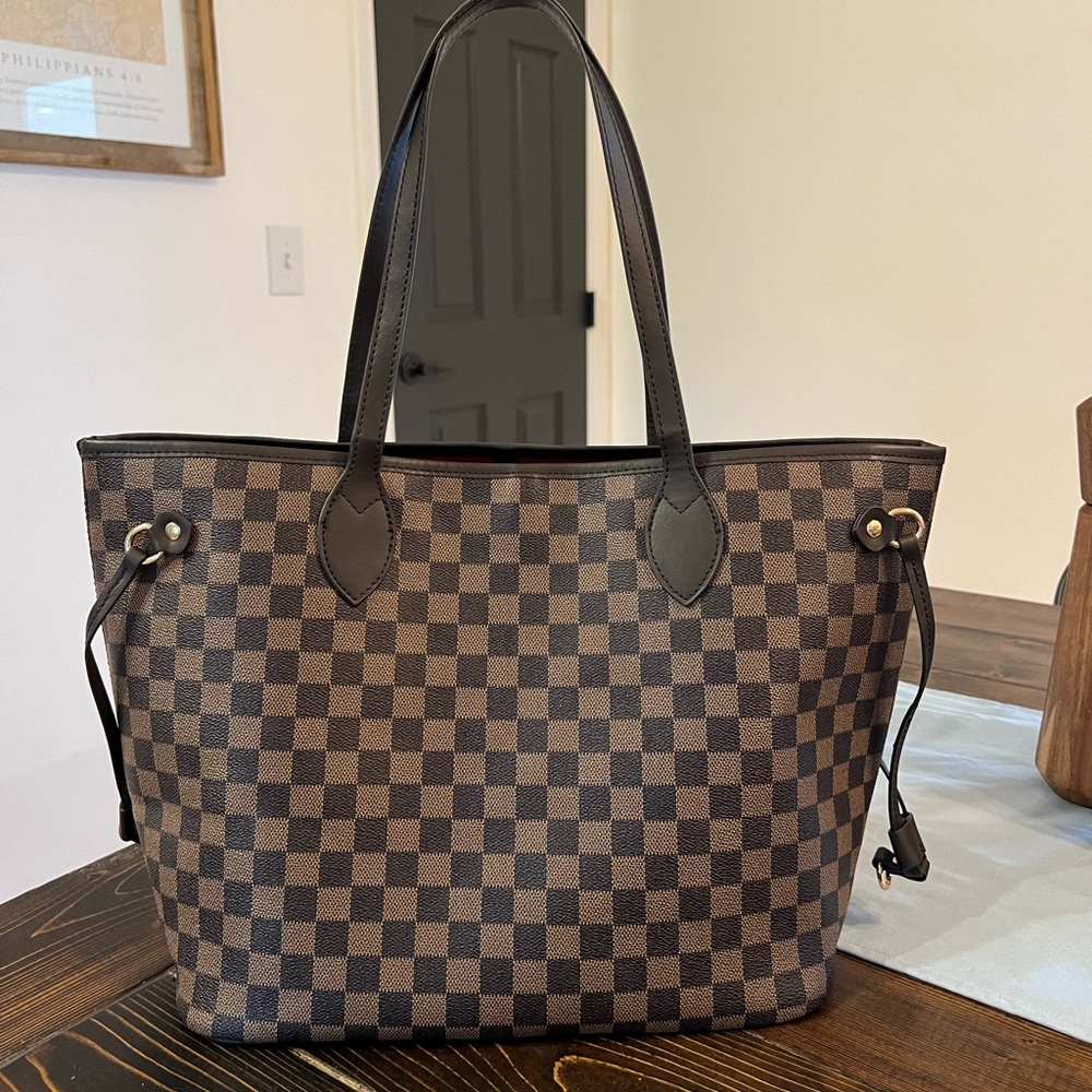 Brown Checkered Tote Bag With Wristlet